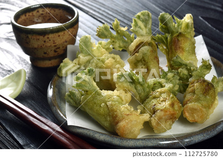 Tempura of Tara Bud 112725780