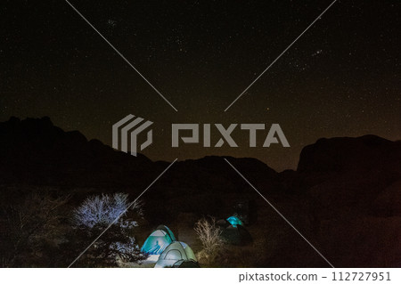 starry sky over spitzkoppe starry sky over spitzkoppe 112727951