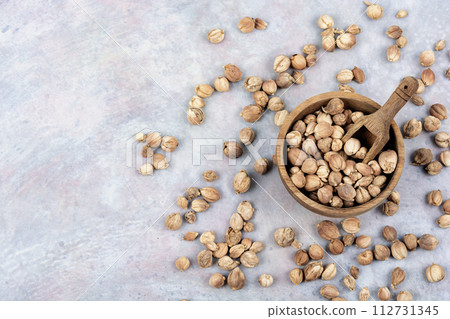 White dried cardamon, spice. White dried cardamon, spice. 112731345