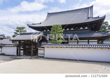 Kyoto Shokokuji Temple Hojochokushimon 112732889