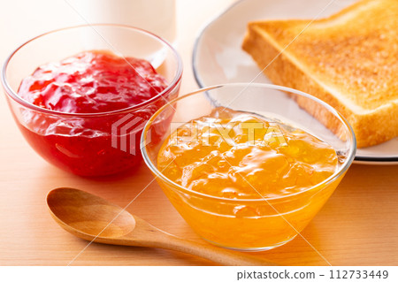 果醬和草莓醬 112733449