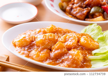 辣椒醬炒蝦仁糖醋肉 112734739