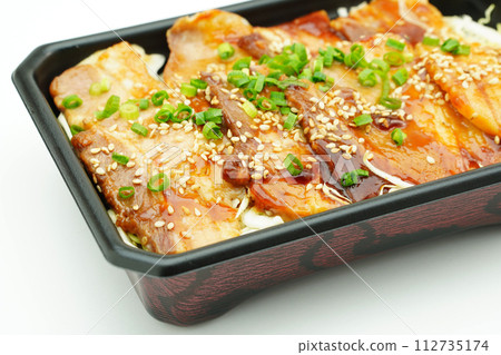 Pork yakiniku bento Pork yakiniku bento 112735174