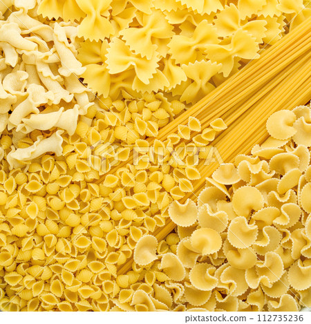 Background of different pasta types. The view from the top. Concept of culinary, food backgrounds. 112735236