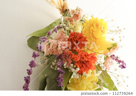 多彩的乾燥花內飾 多彩的乾燥花內飾 112739264