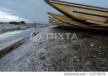 Photographing the Hozugawa River boat dock waiting for its turn in Kameoka City, Kyoto Prefecture 112739576