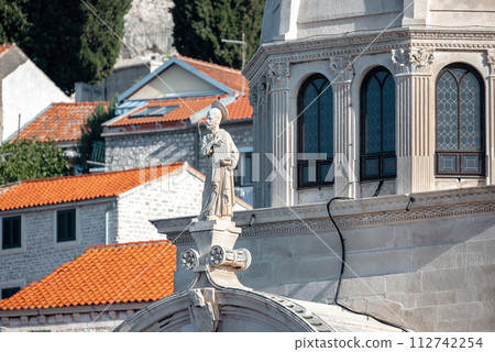 Close-up of a statue on Cathedral of St. James. Sibenik, Croatia 112742254