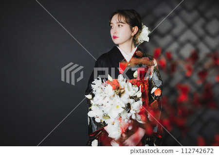 Black long-sleeved kimono, black long-sleeved kimono, bridal costume Black long-sleeved kimono, black long-sleeved kimono, bridal costume 112742672