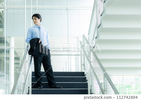 一名商人 一名商人 112742804