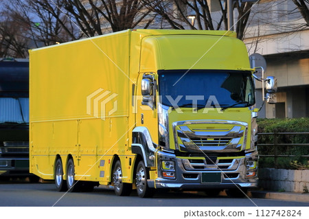 Logistics truck image Logistics truck image 112742824