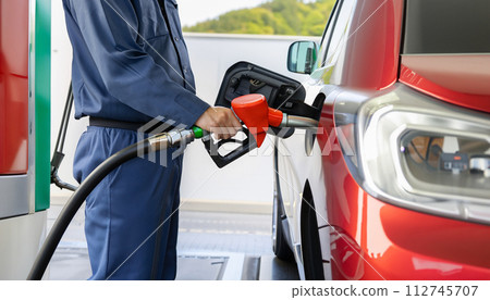 Lubrication at gas station 112745707