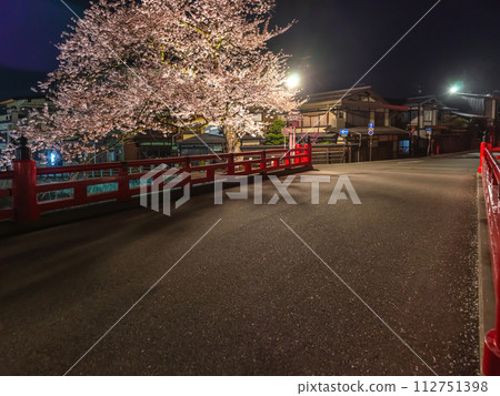 230412 中橋夜櫻花 z079-082 230412 中橋夜櫻花 z079-082 112751398