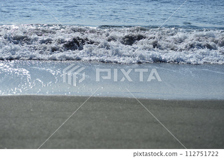 一個海灘 112751722