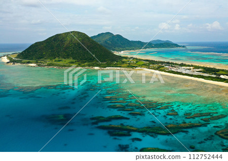 伊平屋島,沖繩縣最北端的離島 伊平屋島,沖繩縣最北端的離島 112752444
