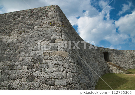 座喜味城跡【沖繩縣中頭郡讀谷村】 112755305