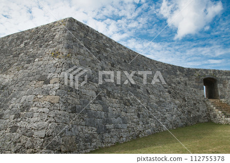 座喜味城跡【沖繩縣中頭郡讀谷村】 112755378