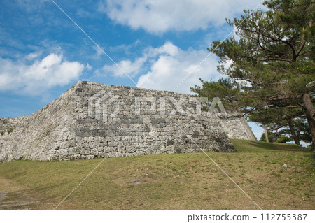 Zakimi Castle Ruins [Yomitan Village, Nakagami District, Okinawa Prefecture] 112755387