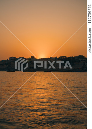 恆河上的日落 恆河上的日落 112756761