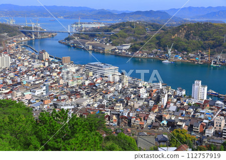 [Hiroshima Prefecture] Onomichi townscape seen from Senkoji Temple 112757919