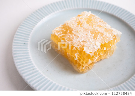 honey on a plate honey on a plate 112758484