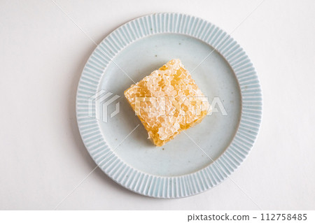 honey on a plate honey on a plate 112758485