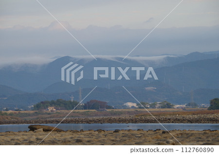 一座雲在山上 112760890