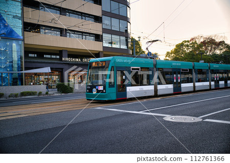 The streets of Hiroshima 112761366