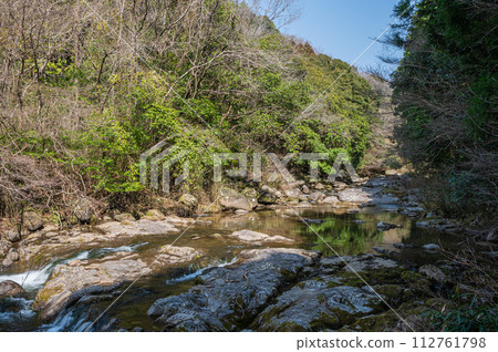 布雲川,京都山間溪流,京都府笠置町木津川支流 布雲川,京都山間溪流,京都府笠置町木津川支流 112761798