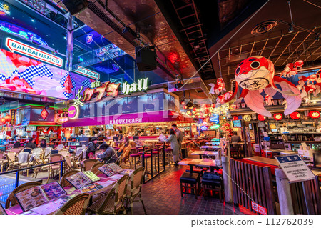 Shinjuku Tokyu Kabukicho Tower Shinjuku Kabuki Hall ~ Kabuki Yokocho 112762039