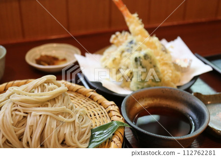 Tempura soba Tempura soba 112762281