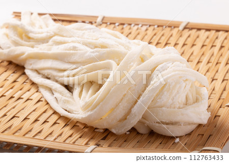 本間烏龍麵(手擀麵) 本間烏龍麵(手擀麵) 112763433