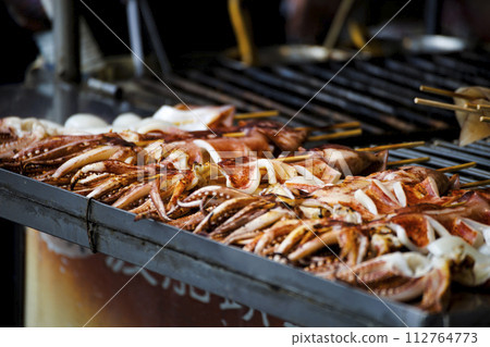 烤魷魚的美味 烤魷魚的美味 112764773