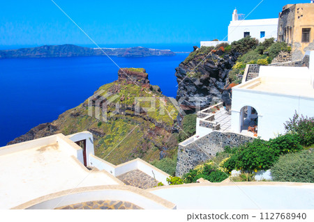 Santorini, Greece Skaros rock and white houses Santorini, Greece Skaros rock and white houses 112768940