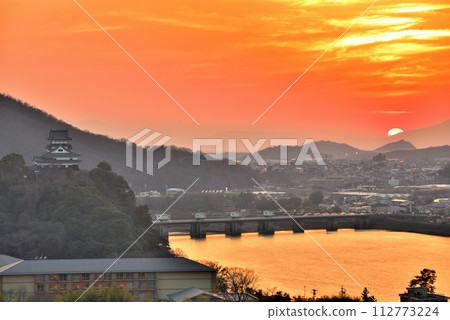 [愛知縣] 犬山城與日落 112773224