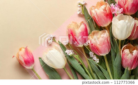 Colorful and beautiful flower gift card 112773366