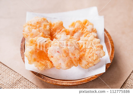 fried shrimp crackers fried shrimp crackers 112775886