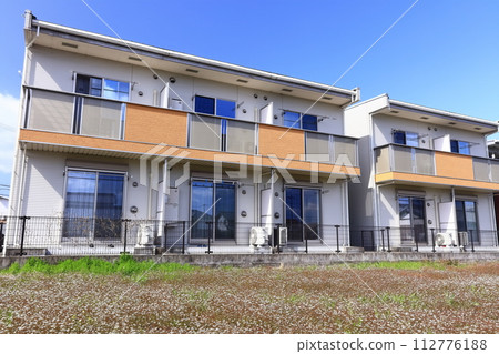 Image of rental apartments and housing complexes 112776188