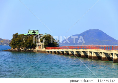 [Kagawa Prefecture] Tsushima Shrine (God of Children) on a sunny day 112779142