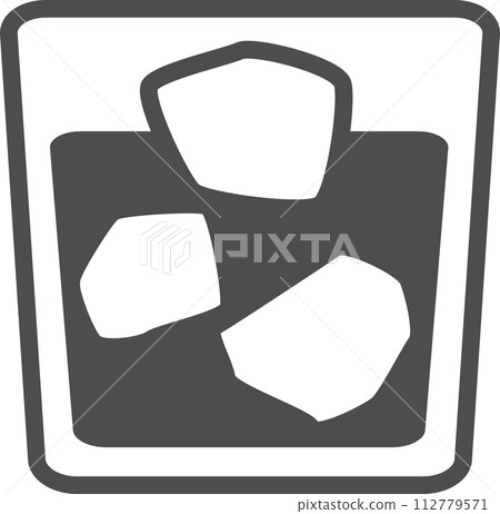 用冰塊搖動玻璃 112779571