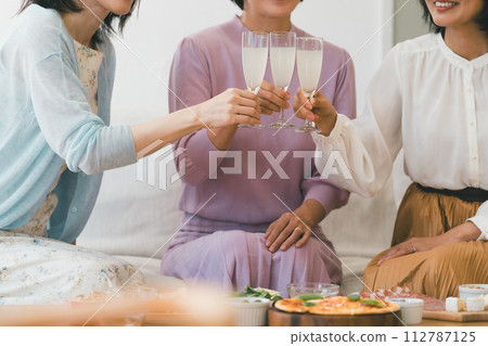 cheer, female, females 112787125