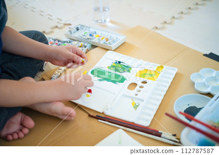 creative art kids creative art kids 112787587