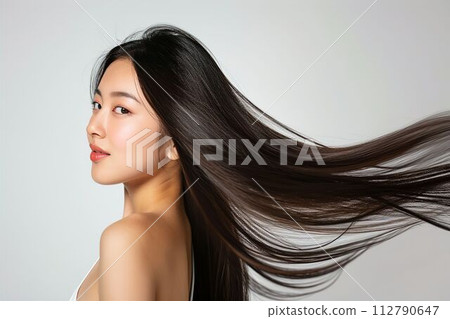 日本黑髮美女頭像(護髮、長髮、直髮、直髮、無背景) 日本黑髮美女頭像(護髮、長髮、直髮、直髮、無背景) 112790647