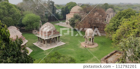 Delhi, India - March 05 2024: Hauz Khas Fort, Aerial View 112792201