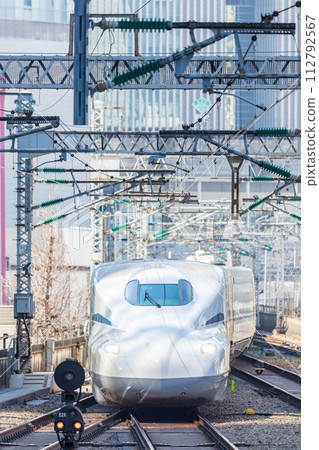 東海道/山陽新幹線到達東京車站 112792567