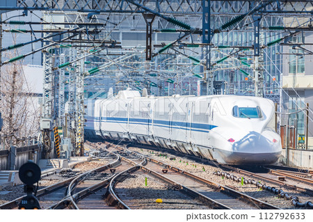 從東京車站出發的東海道/山陽新幹線 112792633