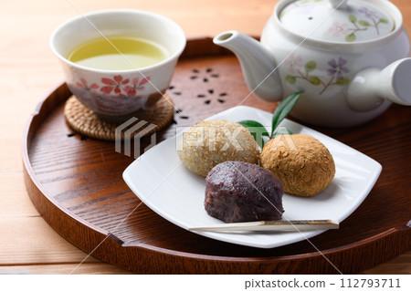 代表日本的日式點心“萩” 112793711