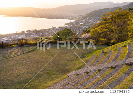 [長野縣]諏訪湖的夕陽和立石公園的景色 112794585