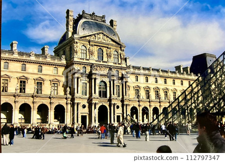 Louvre Museum, Museum of Fine Arts, Paris Louvre Museum, Museum of Fine Arts, Paris 112797347