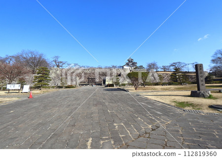 白川小峰城及清水門跡前（城山公園） 112819360
