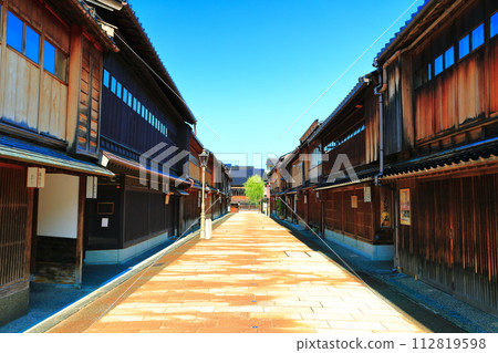 [Ishikawa Prefecture] Sunny Kanazawa (Higashi Chaya District) 112819598